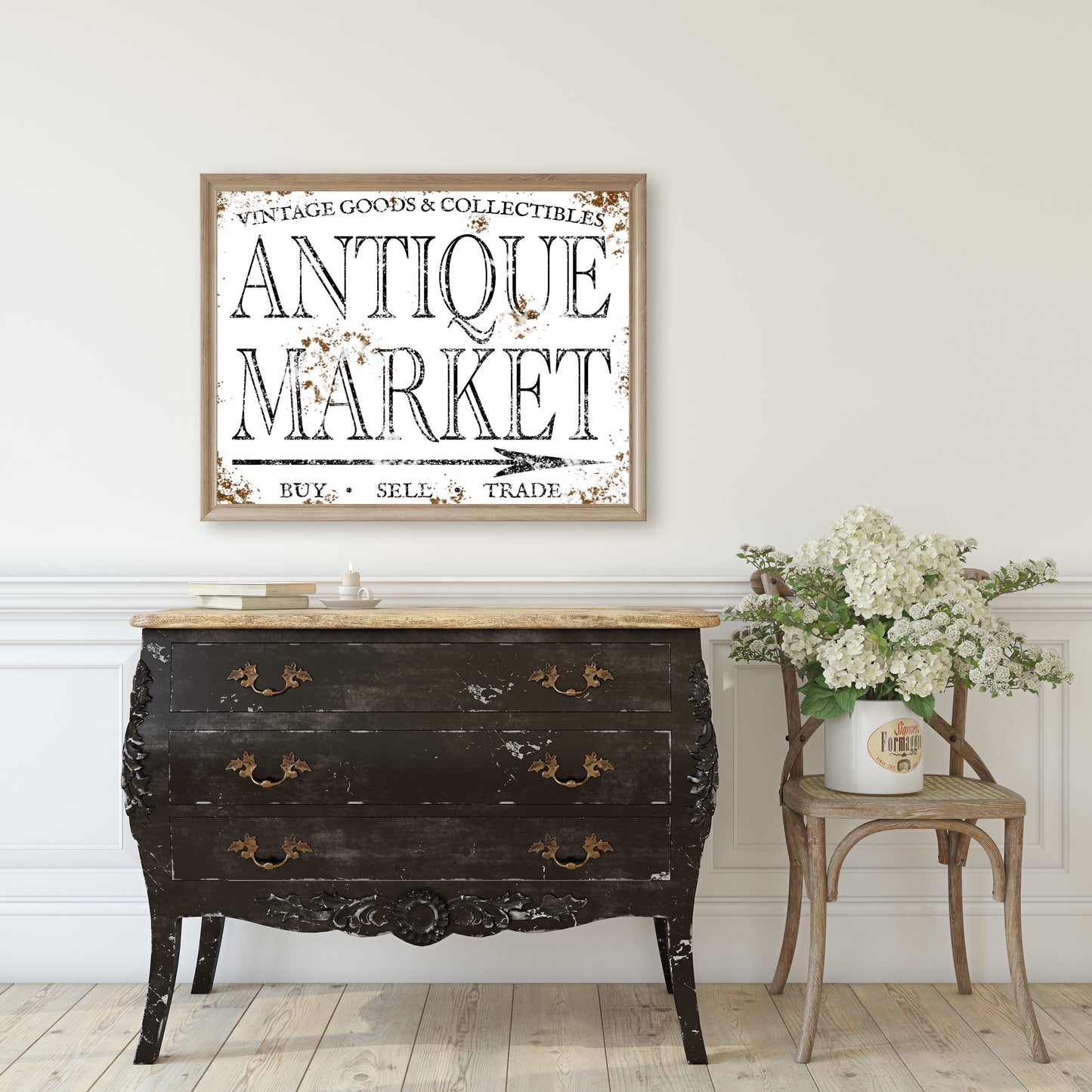 ANTIQUE MARKET